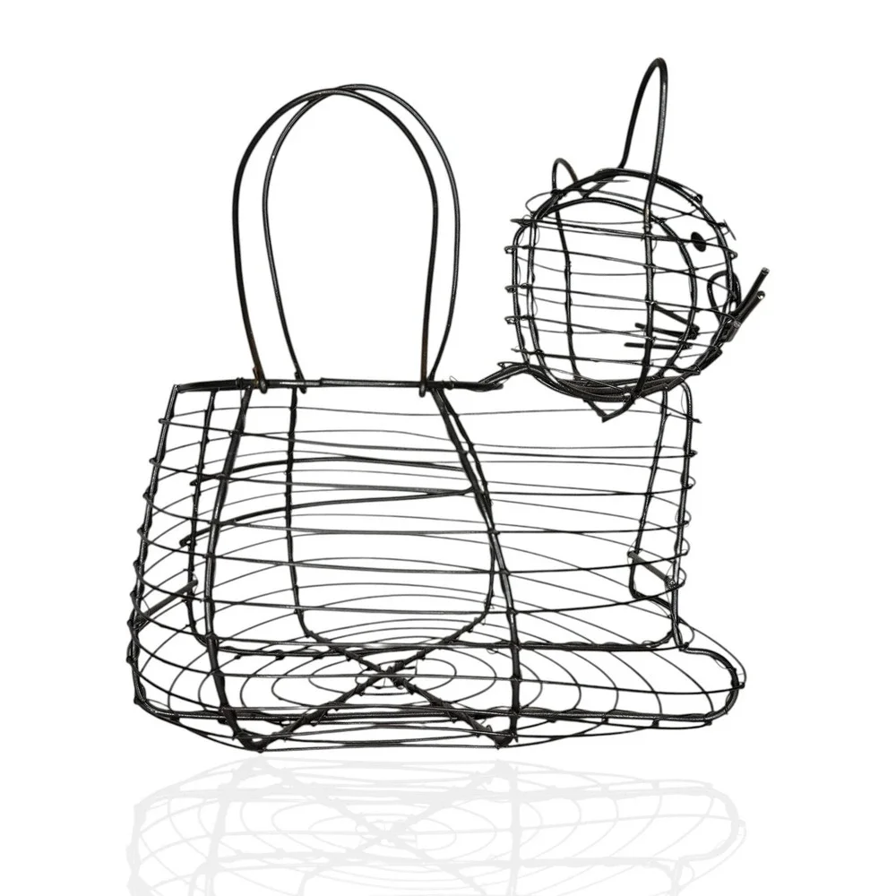 Vintage‎ 90s Cat Shaped Wire Basket | Collecting Eggs Gathering Herbs Farmhouse